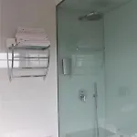Vale De -