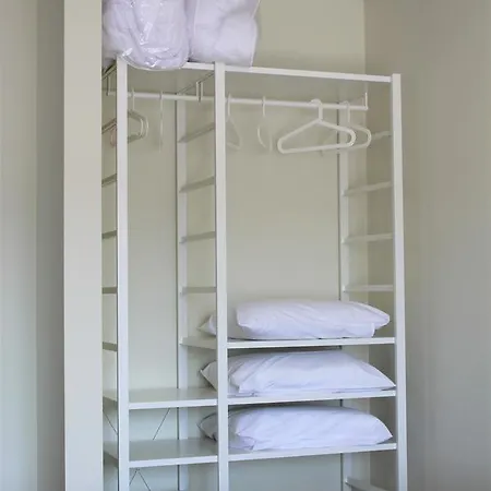 מלון דירות Vale De - 4*